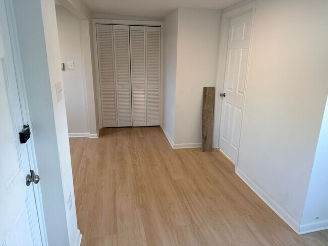 Foto del edificio - 1926 Shore Rd