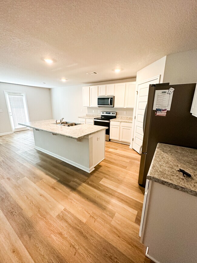 Foto del edificio - 4326 White Cedar Ct