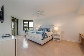 Foto del edificio - 6001 Pelican Bay Blvd