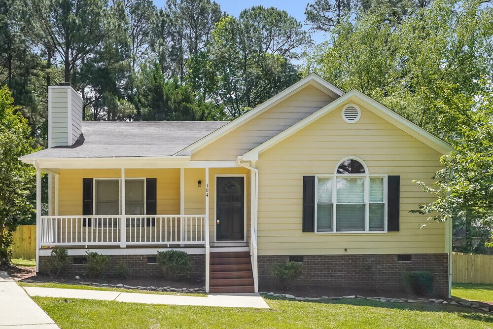 Foto principal - 104 Newbury Ct