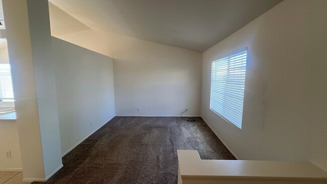 Foto del edificio - Single Story Rosamond home
