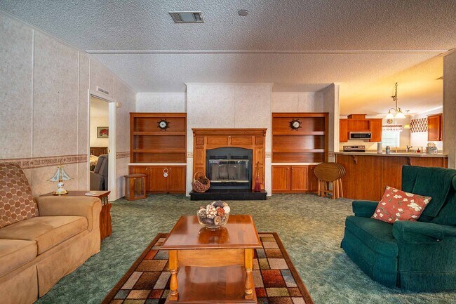 Building Photo - 2671 Oscar Harvey Rd