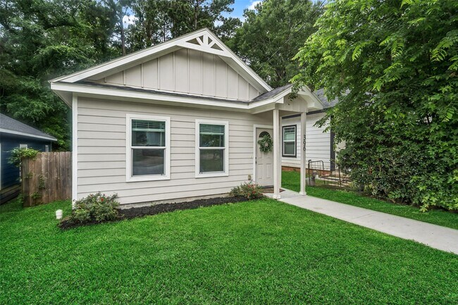 Foto del edificio - 396 Westchase St