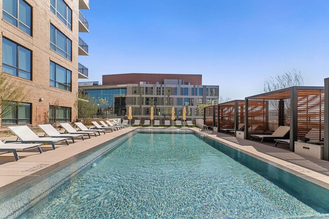 Foto del edificio - The Continental Residences
