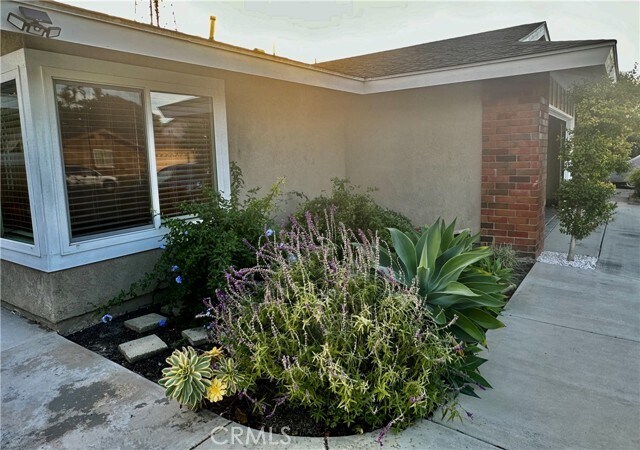 Foto del edificio - 3672 Claremont St