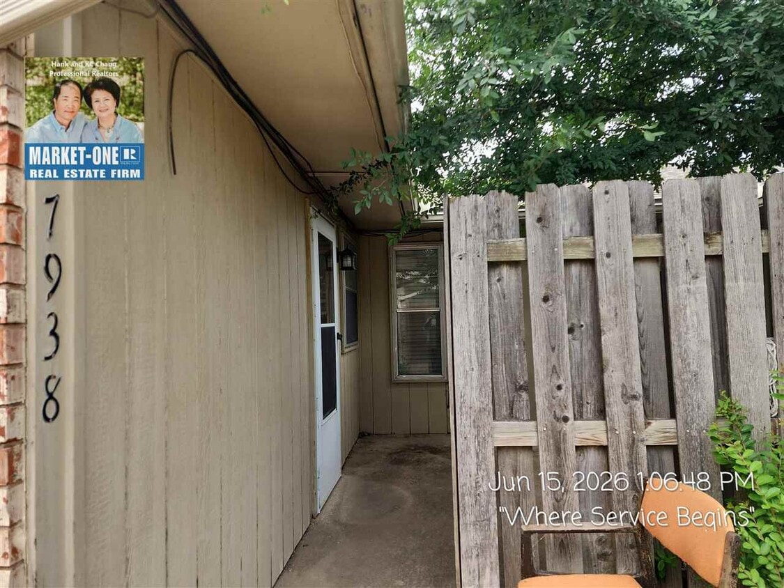 Foto del edificio - 7938 NW Crossland Cir