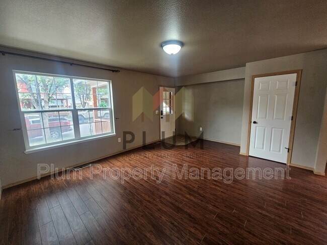 Foto del edificio - 4571 Potter Park Loop