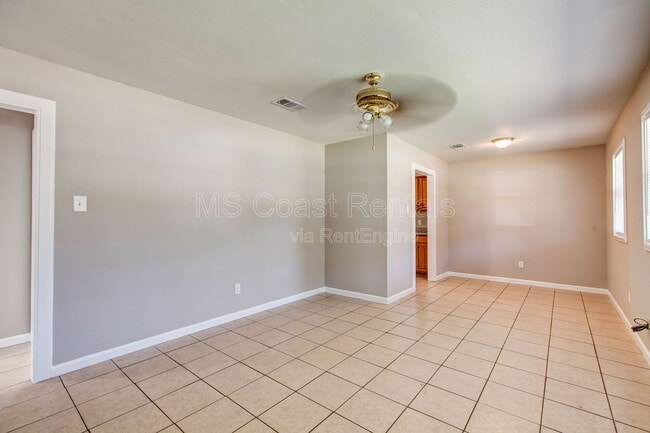 Foto del edificio - 6569 Cortez Cir