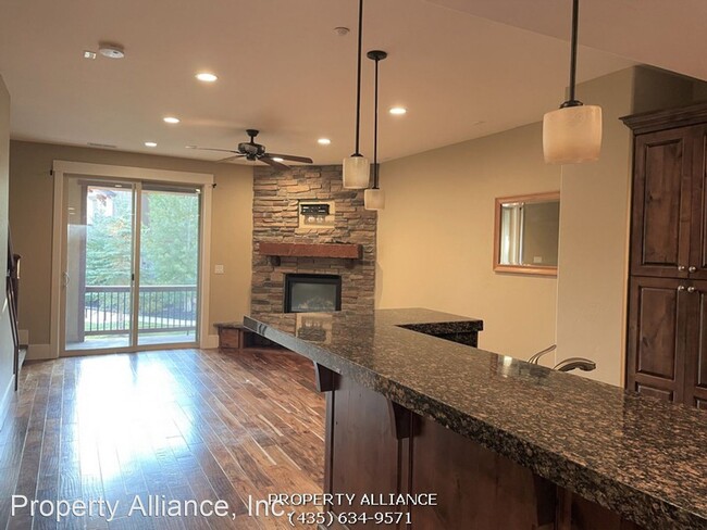 Foto del edificio - 3 br, 3 bath House - 13372 Alexis Drive