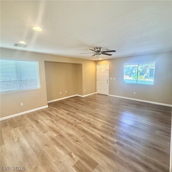 Foto del edificio - 10437 Concetta Ave