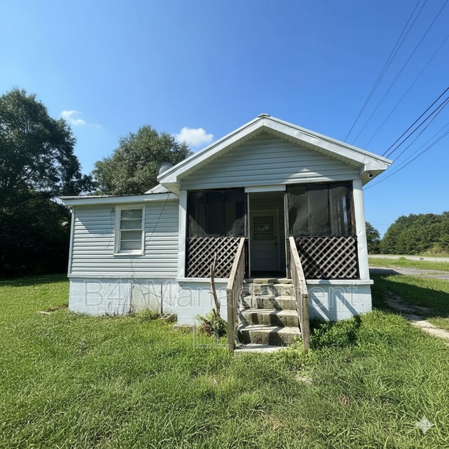 Building Photo - 817 Cartersville Hwy