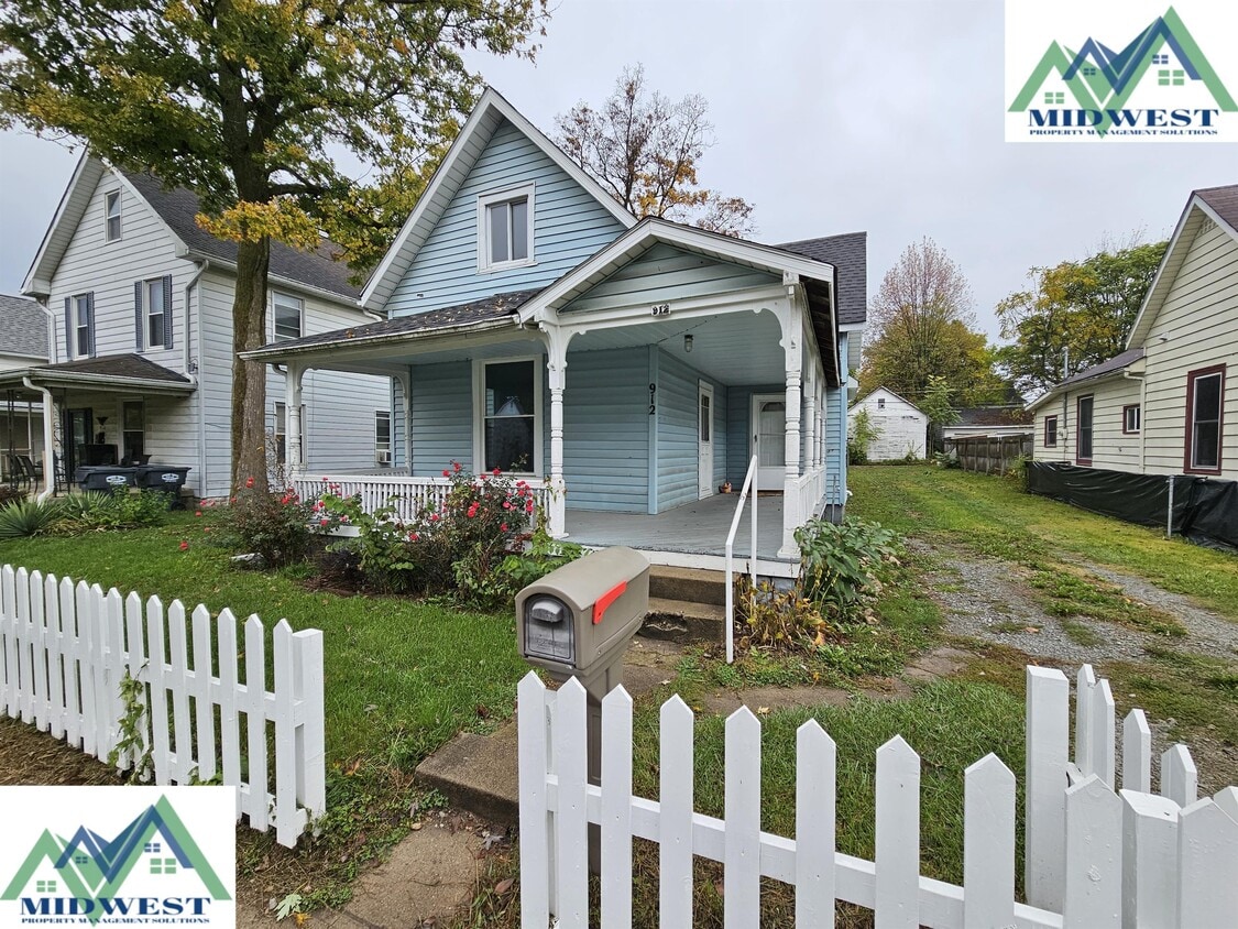 Foto principal - 912 W 3rd St