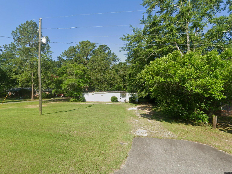 Foto principal - 276 S Dugger Ave