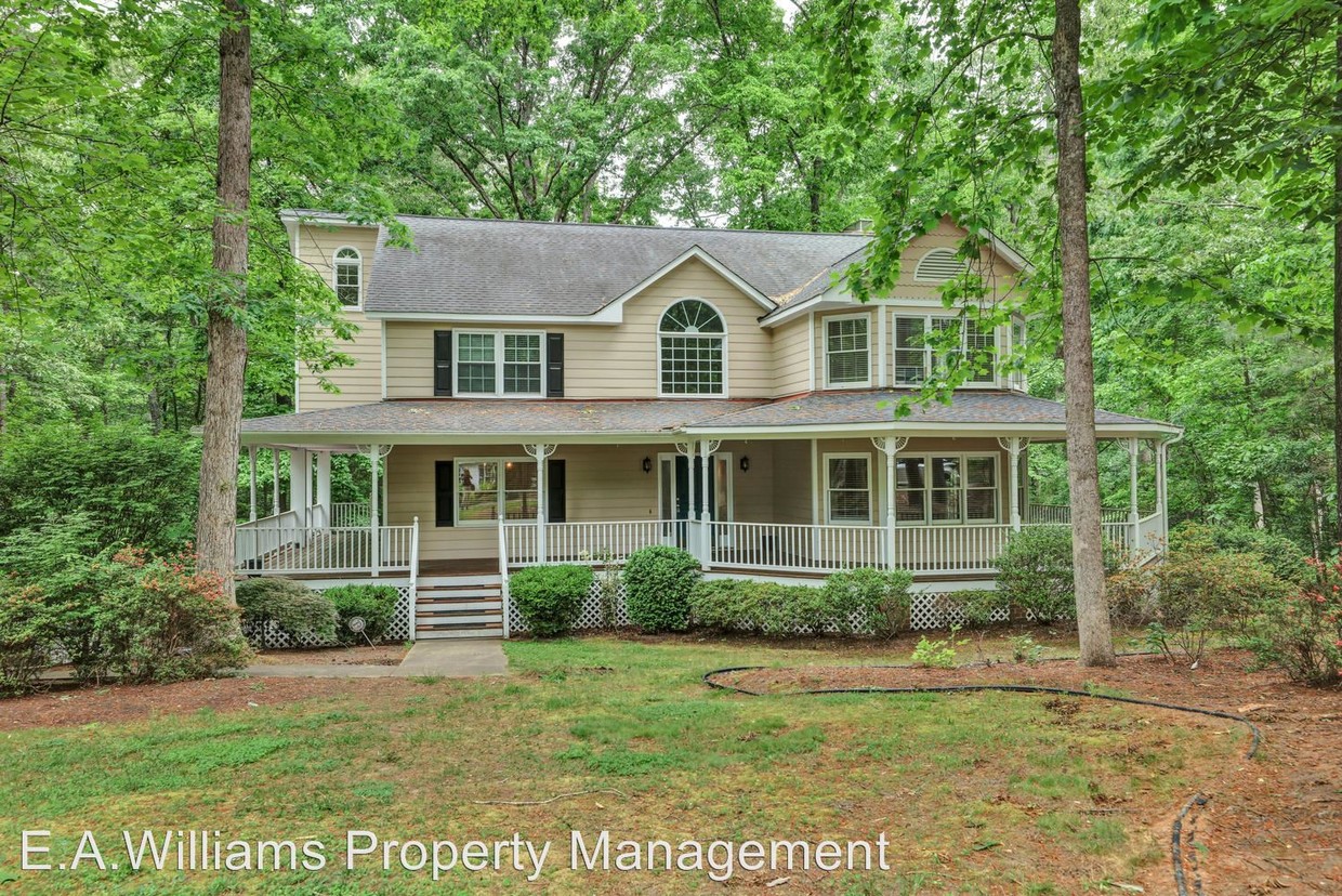 Primary Photo - 5 br, 3.5 bath House - 6304 West Branch Road