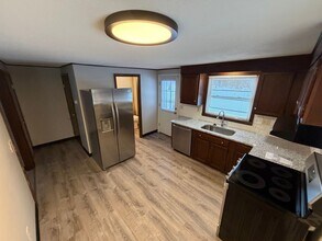 Building Photo - 61-63 Orlando St