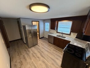 Building Photo - 61-63 Orlando St