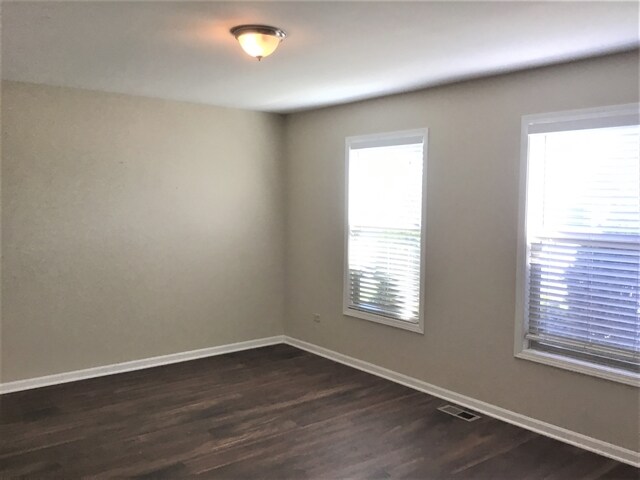 Building Photo - 1403 Cumberland Drive
