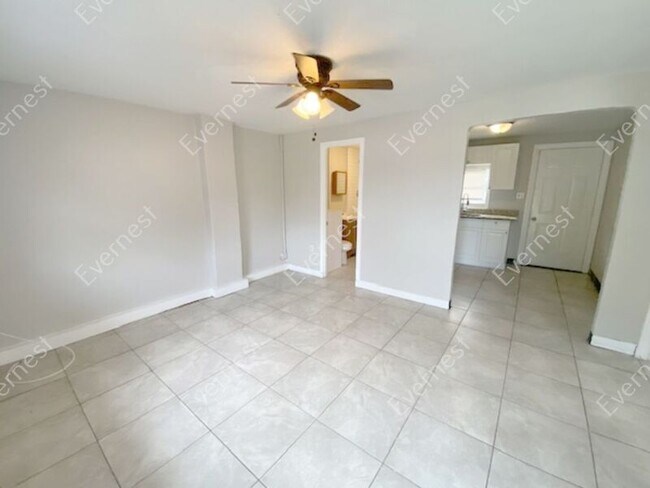 Foto del edificio - 613 Plateau Ave