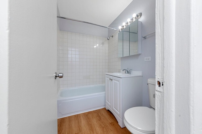 Building Photo - 4541 N Beacon St