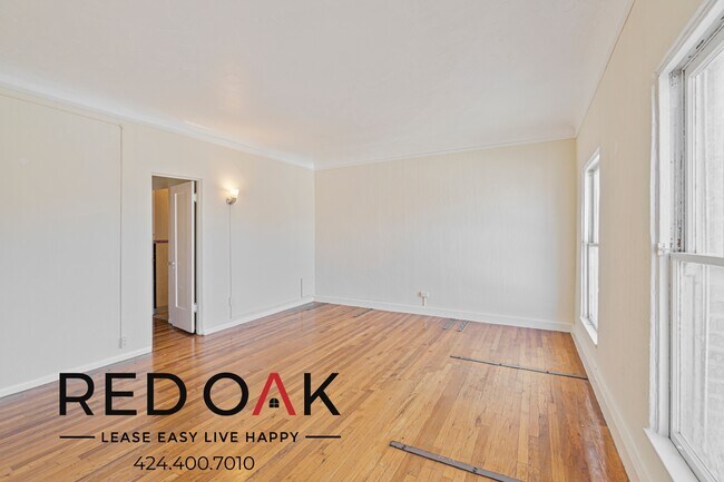 Foto del edificio - ~1 Month FREE~ Sunny One Bedroom with Incl...