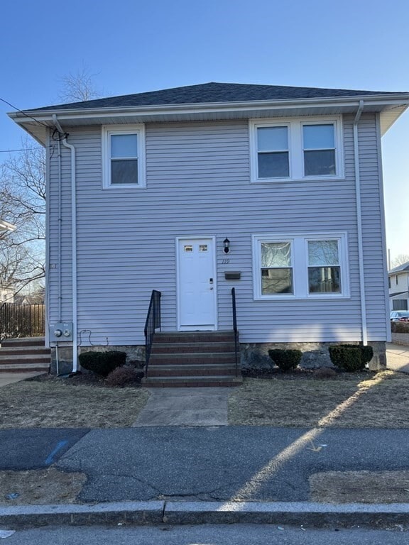 Building Photo - 119 Safford St