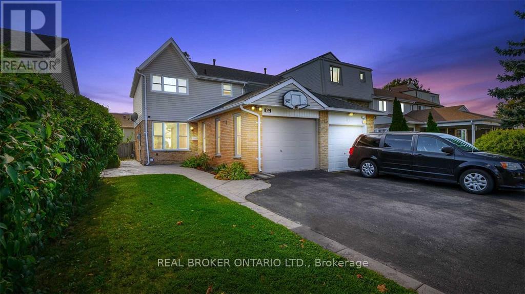 Photo principale - 59 Fanshawe Dr