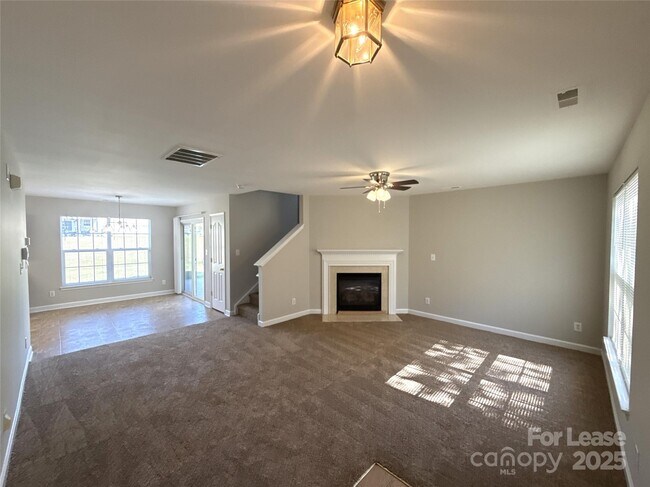 Foto del edificio - 14446 O'Casey Ln