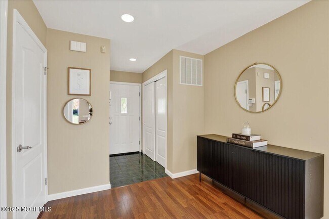 Foto del edificio - 7 Lucia Ct