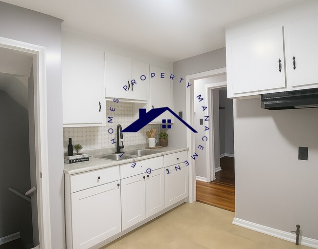 Foto del edificio - 11081 Lakepointe St