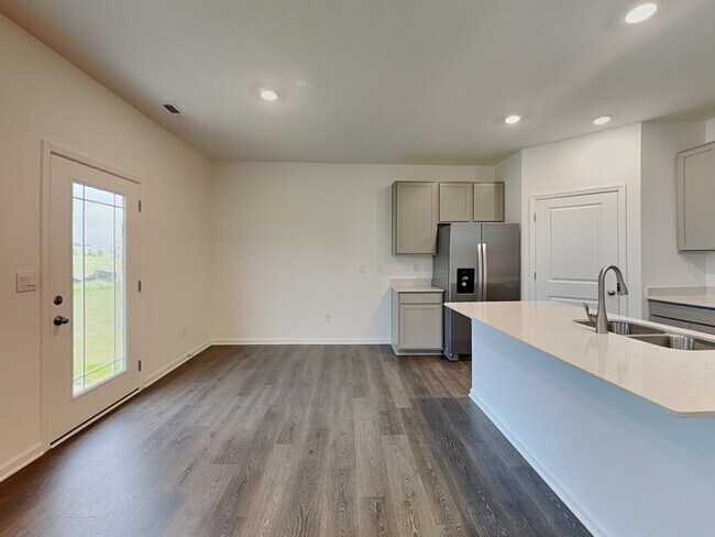 Foto del edificio - 1580 Hanover St