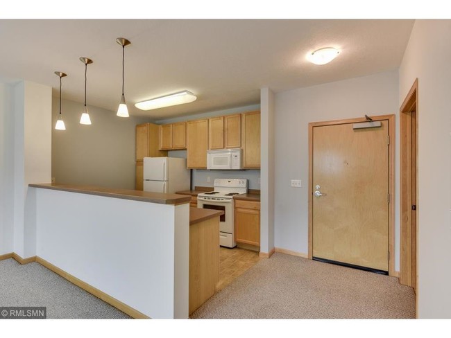 Foto del edificio - 7600 Lyndale Ave S