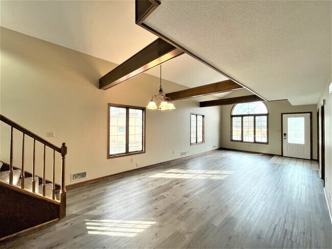 Building Photo - 3024 Furness Ct