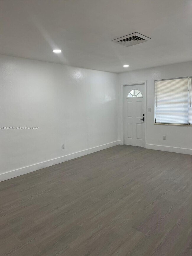 Foto del edificio - 5921 Garfield St