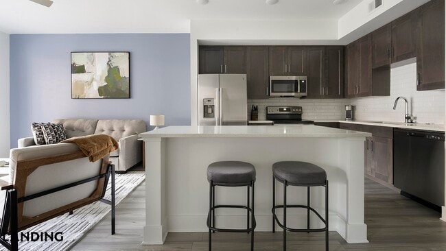 Building Photo - 2250 McGregor Blvd