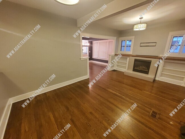 Foto del edificio - 4521 Fairmount Ave