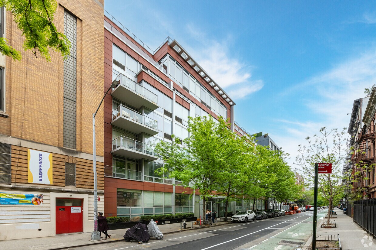 Primary Photo - The A Building