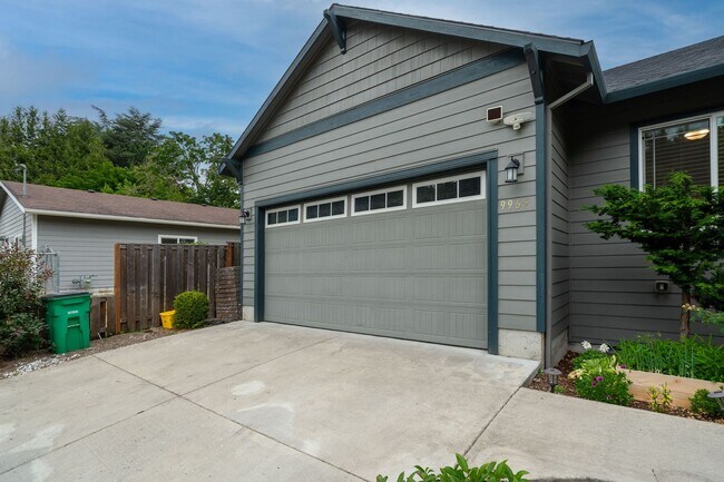 Foto del edificio - 9965 SE Taggart St