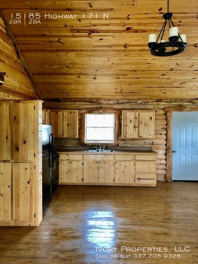 Foto del edificio - 15185 Hwy. 171 N.