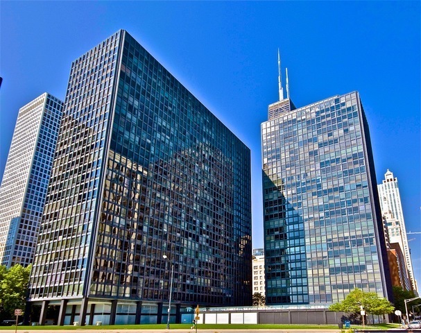 Foto principal - 910 N Lake Shore Dr