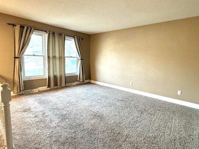 Foto del edificio - 2317 Independence Ct