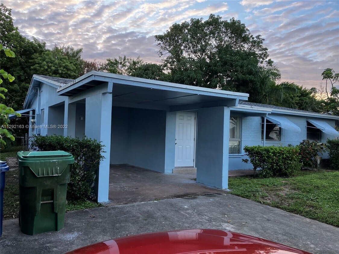 1800 NW 36th Terrace, Fort Lauderdale, FL 33311 House Rental in Fort