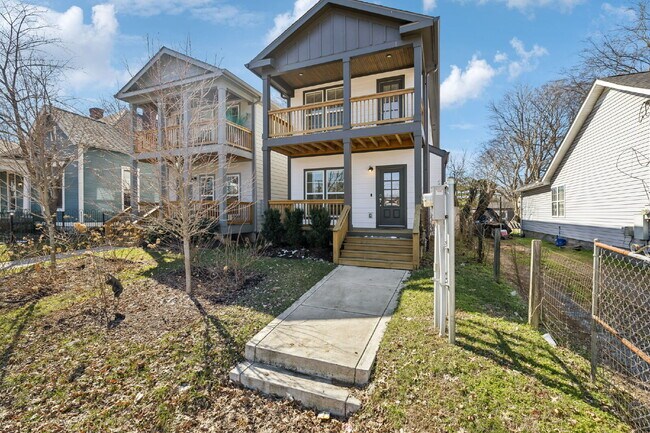 Foto del edificio - Grandeur in Germantown!