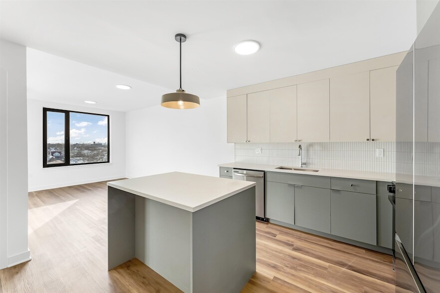 Foto principal - 873 Communipaw Ave