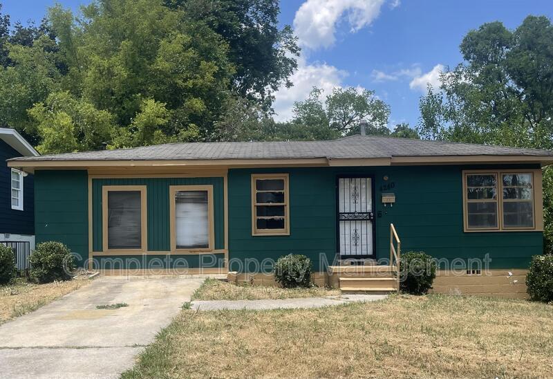 Foto principal - 4240 39th Ave N