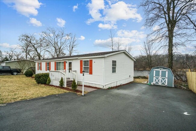 Building Photo - 34 Stern Scenic Dr
