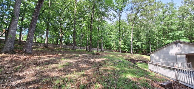 Foto del edificio - Beautifully renovated home in Rocky Woods ...