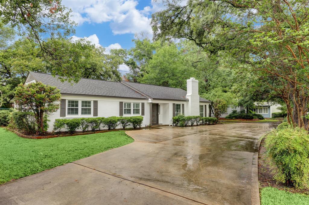 Foto principal - 1044 Chimney Rock Rd