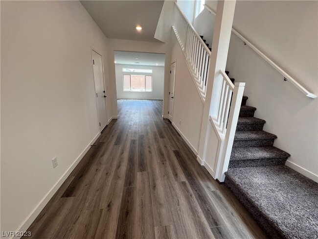 Building Photo - 5859 Amber Stone Ct