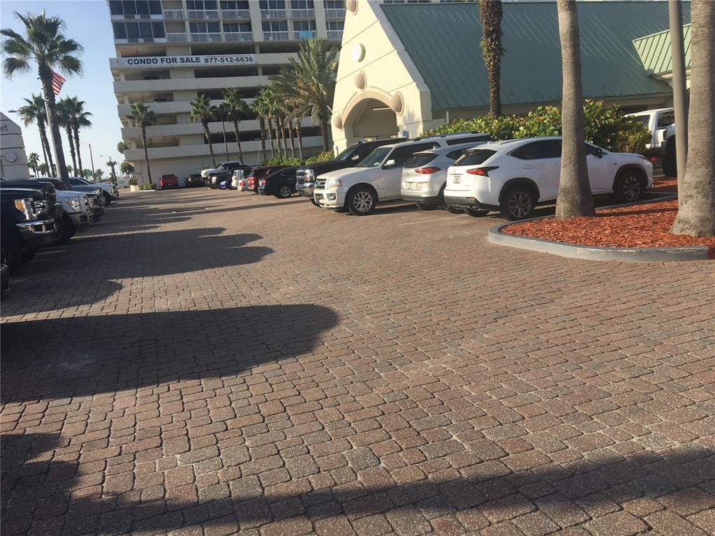 Foto principal - 2700 N Atlantic Ave