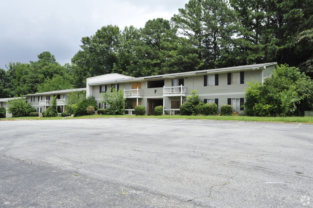 Colony Square Apartments Atlanta, GA